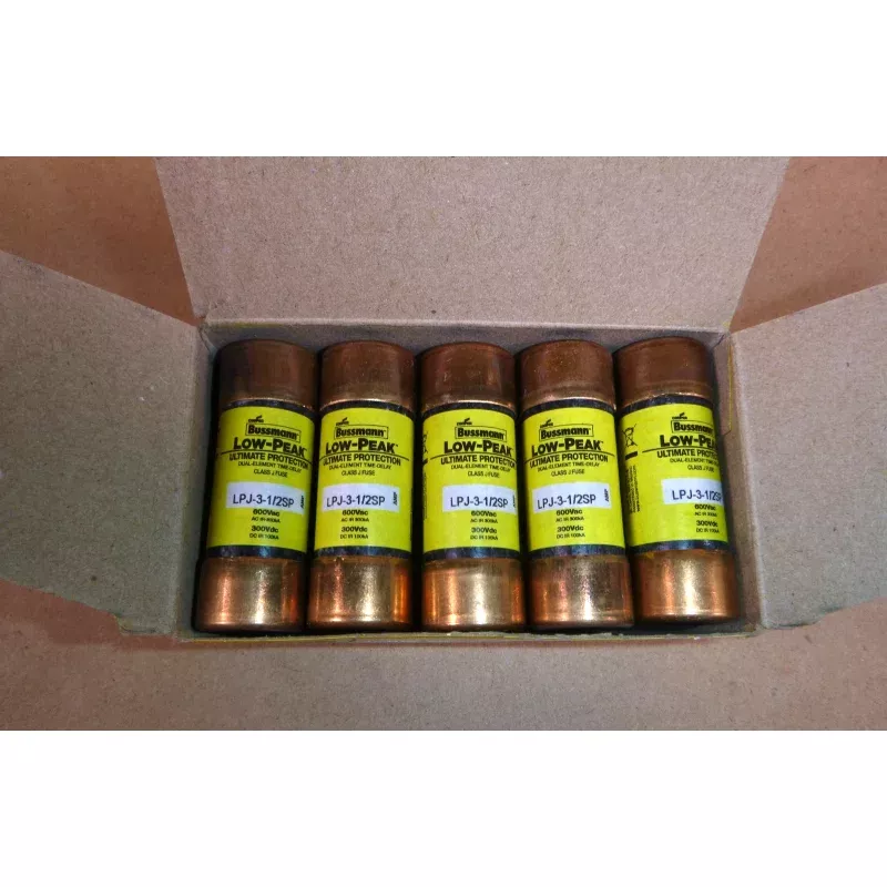 (Box of 10) Bussmann LPJ-3-1/2SP Low-Peak Dual-Element Time-Delay Fuse, 3-1/2 A